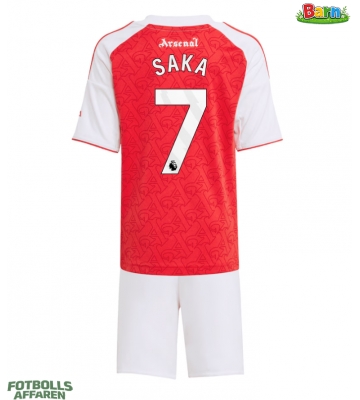 Arsenal Bukayo Saka #7 Hemmaställ Barn 2025-26 Kortärmad (+ Korta byxor)